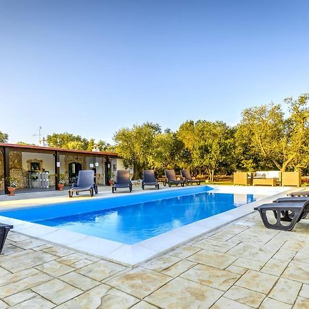 Trullo Degli Augelli Casa de hóspedes San Michele Salentino Exterior foto