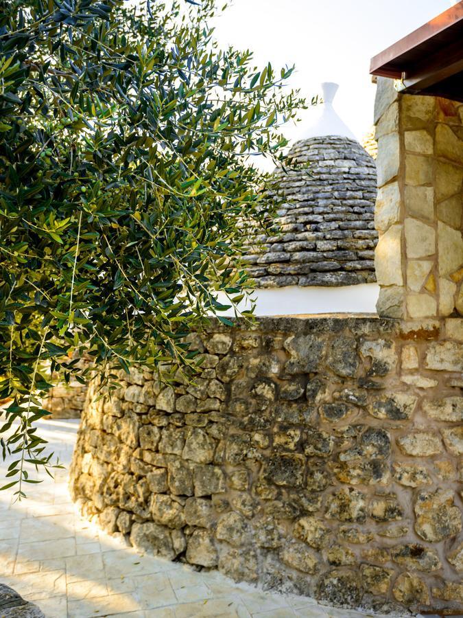 Trullo Degli Augelli Casa de hóspedes San Michele Salentino Exterior foto